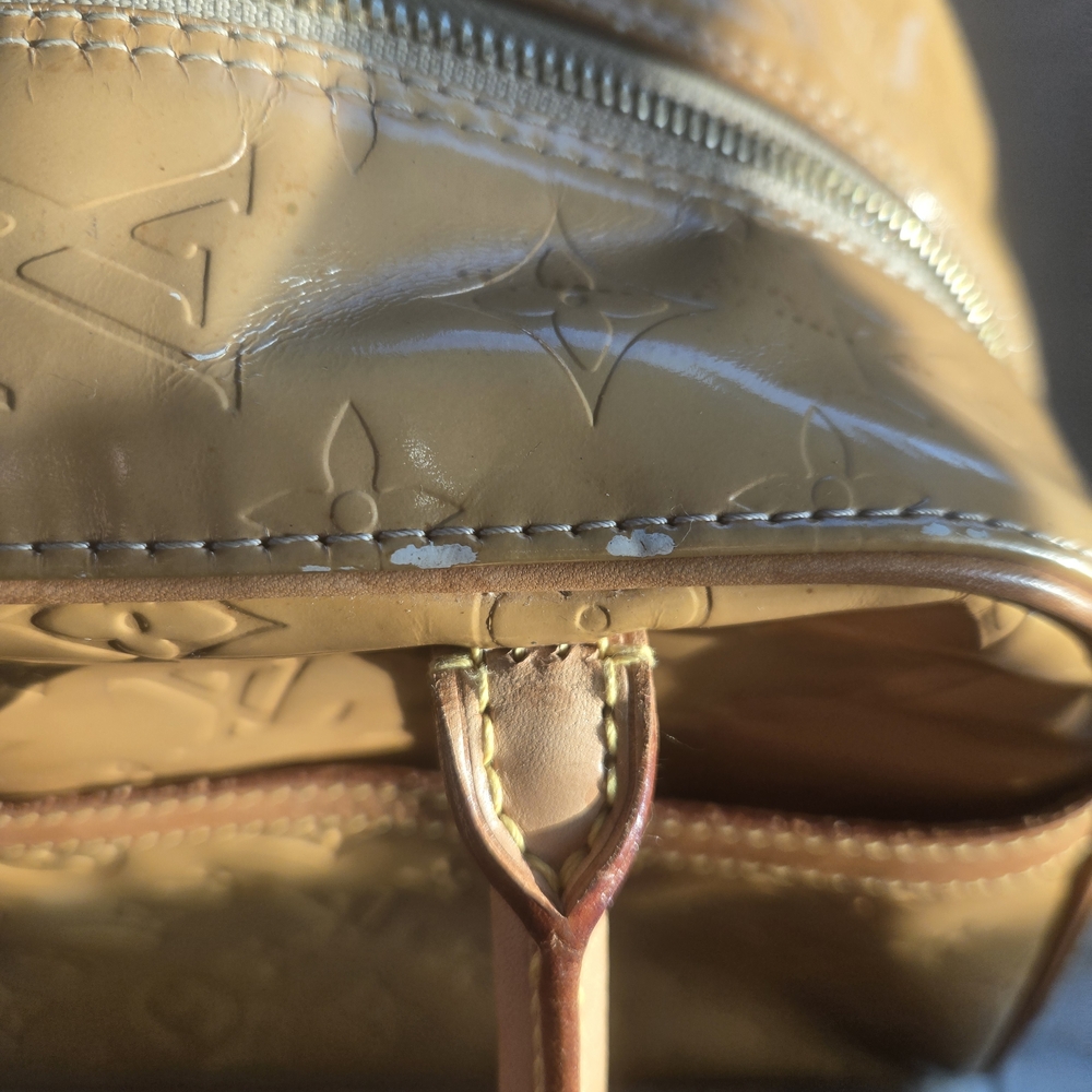 Louis Vuitton Gold Monogram Handbag - Picture 11 of 12